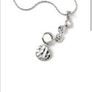 CIRQUE retired lia sophia Necklace